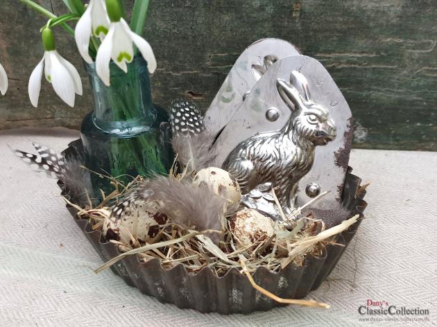 Alte Schokoladenform Hase 9 cm ~ kleiner Osterhase hockend ~ Vintage Osterdeko ~ Frohe Ostern ~ Shabby Ostern ~ Occasion ~ hx4472