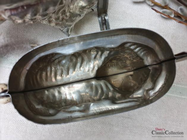 RESERVIERT ! Lamm Backform DUO ~ Vintage Biskuitformen ~ Osterlämmer liegend