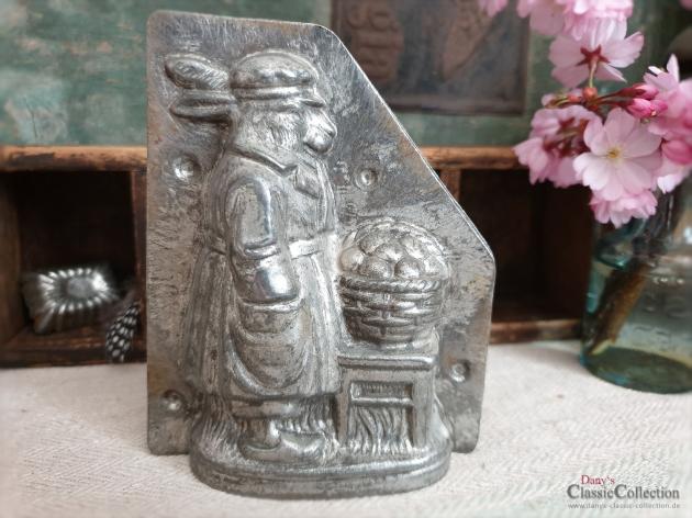 Seltene Schokoladenform ~ Häsin vor Stuhl mit Eierkorb 12 cm ~ Vintage Osterdeko ~ Frohe Ostern ~ Antikes Sammlerstück ~ hy5130