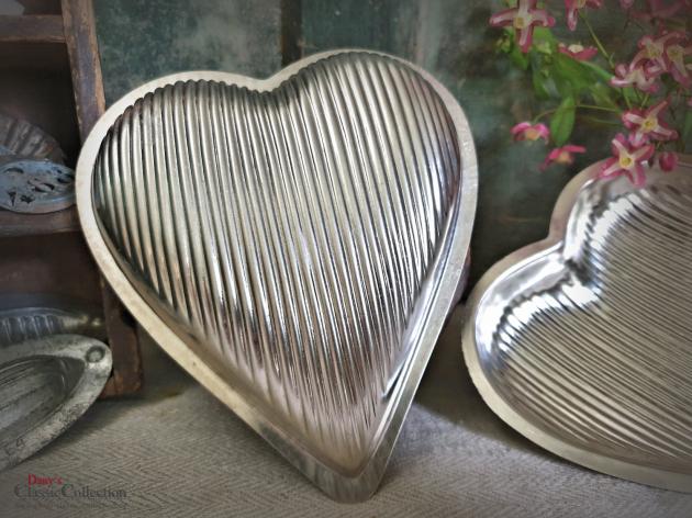 RESERVIERT f. A.! Vintage Schokoladenform ~ Herz 2-teilig ~ Muttertag ~ Hochzeit ~ Verlobung ~ Vintage Home Dekor ~ hy5002h2