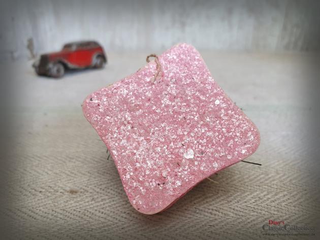 Beglimmerte Uhr ~ Antiker Christbaumschmuck ~ Karton mit Venezianischem Tau ~ Zifferblatt-Oblate ~ hy5906