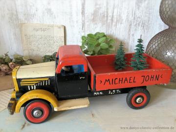 Toller großer Holzlaster ~ Ladefläche kippbar ~ Vintage Spielzeug ~ Holzspielzeug ~ Chippy painted wooden toy truck ~ ht2744