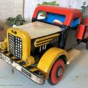 Toller großer Holzlaster ~ Ladefläche kippbar ~ Vintage Spielzeug ~ Holzspielzeug ~ Chippy painted wooden toy truck ~ ht2744