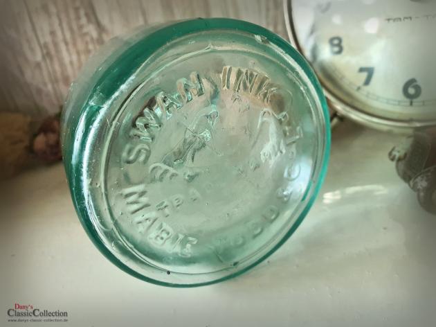 Antike SWAN Tinten Flasche ~ Pressglas aquamarin ~ dickes altes Glas ~ Vintage Glasvase ~ Shabby Deko ~ hz6427si1