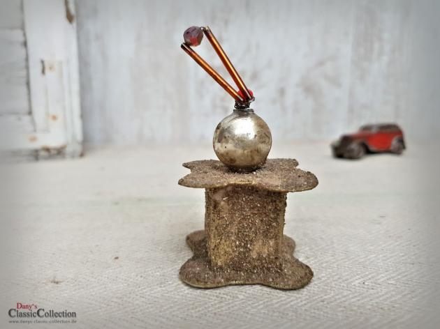 Kaffeemühle Weihnachtsornament ~ Christbaumschmuck alt ~ Karton beglimmert ~ Grantsplitter ~ Baumanhänger ~ Weihnachtsbaum ~ Baumschmuck ~ ht2847-3