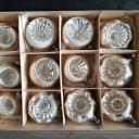 RESERVIERT! 12er Kiste Christbaumkugeln  silber ~ alter Christbaumschmuck ~ Vintage Weihnacht ~ hs2150