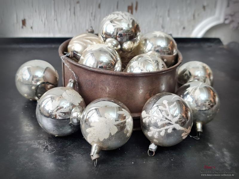 12 Christbaumkugeln Ø 5 cm ~ Weihnachtskugeln silber mit Bemalung ~ Vintage Weihnachtsbaum ~ Shabby Chic ~ nostalgische Weihnachten ~ hs2159