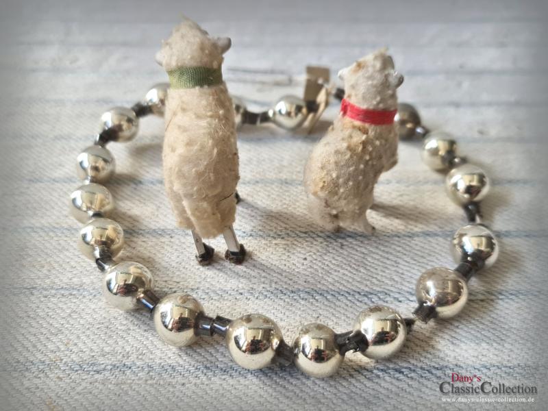 Krippenschaf Duo ~ Antike Erzgebirge Krippenfigur ~ Schaf ~ Masseschaf ~ Wollschaf ~ Putz ~ Sammlerstück ~ Shabby Chic