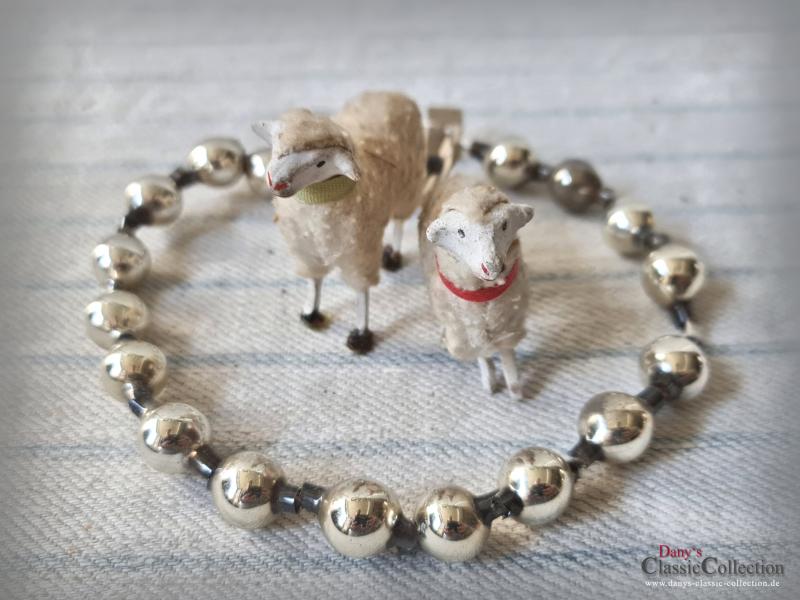 Krippenschaf Duo ~ Antike Erzgebirge Krippenfigur ~ Schaf ~ Masseschaf ~ Wollschaf ~ Putz ~ Sammlerstück ~ Shabby Chic