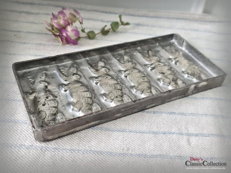 RESERVIRT f. Charly ! 6 Krokodile Schokoladenform Platte ~ Metall Gießform ~ Vintage ~ E.F. Teich Wien ~ Sammlerstück ~ Kinderzimmer Deko