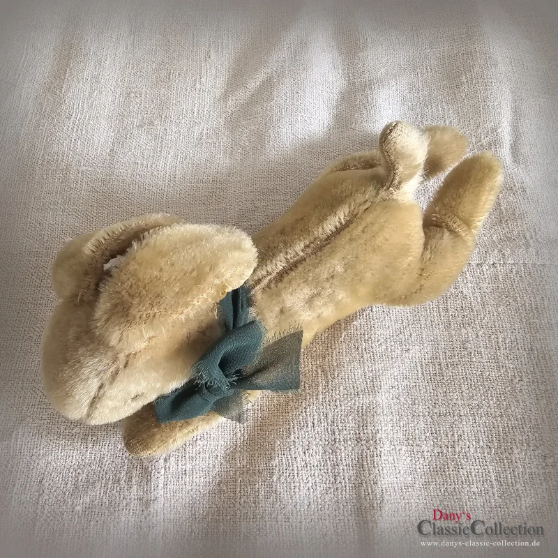 Altes Hasen Stofftier Spielzeug alt Hase Häsin mit Charme Vintage Stoffhase Plüschtier Brocante Sammlerstück