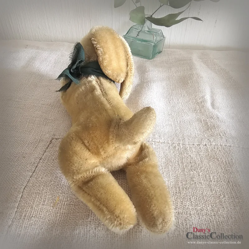 Altes Hasen Stofftier Spielzeug alt Hase Häsin mit Charme Vintage Stoffhase Plüschtier Brocante Sammlerstück
