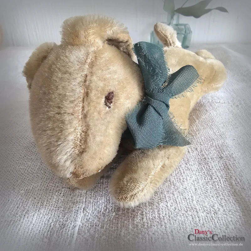 Altes Hasen Stofftier Spielzeug alt Hase Häsin mit Charme Vintage Stoffhase Plüschtier Brocante Sammlerstück