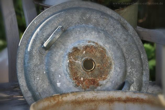 Zinktopf mit Deckel