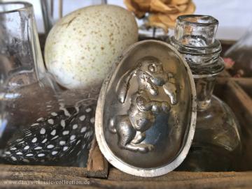 Vintage Schokoladenform Ei mit Disneyfigur