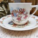 Royal Doulton Bunnykins ~ Fine Bone China Kinder Tasse mit Unterteller ~  Hasenmotiv