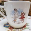 Royal Doulton Bunnykins ~ Fine Bone China Kinder Tasse mit Unterteller ~  Hasenmotiv