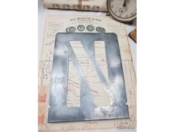 N - O ~ alte Zink Buchstaben Zink Schablonen ~ Zink Monogramme ~ Vintage shabby decoration