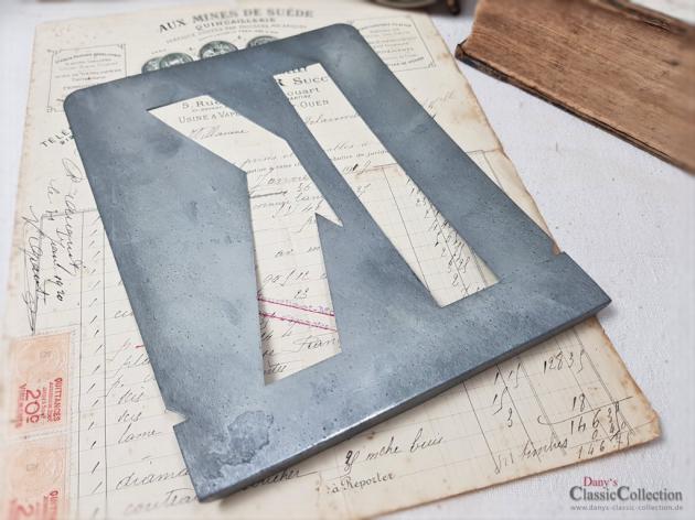 N - O ~ alte Zink Buchstaben Zink Schablonen ~ Zink Monogramme ~ Vintage shabby decoration