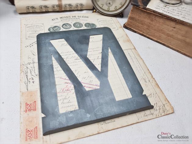 N - O ~ alte Zink Buchstaben Zink Schablonen ~ Zink Monogramme ~ Vintage shabby decoration