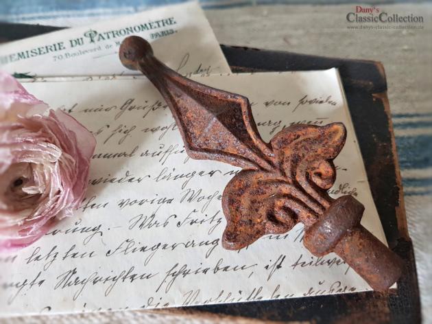 Zaunspitze 13,5 cm rostig  ~ alter Zaunaufsatz ~ Shabby Dekoration ~ Brocante ~ Gartendeko