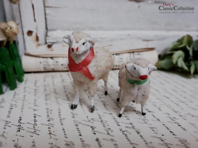 PAAR uralter Krippenschafe ~ Erzgebirge Krippenfigur ~ Schaf ~ Masseschaf ~ Wollschaft ~ Putz ~ Sammlerstücke ~ Shabby Deko