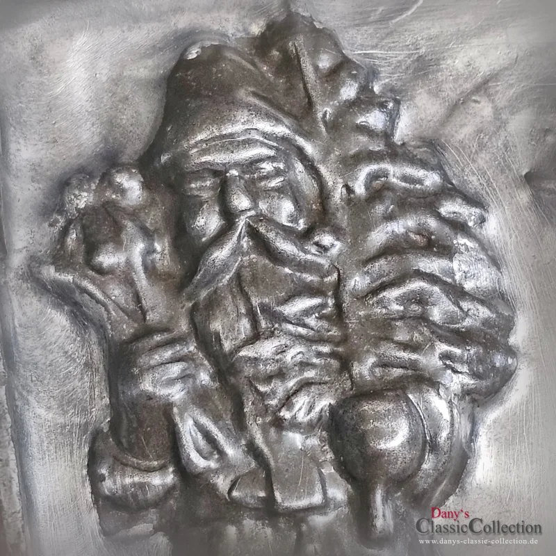 RAR ! Schokoladenform 4 Weihnachtsmänner mit Weihnachtsbaum Rute Spielzeug Santa Claus St. Nikolaus Weihnachtsdeko Sammlerstück