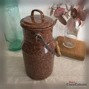 Brauner "Granit"-Emaille Pot Vintage Kanne Henkelmann mit Deckel Vintage Kanne Krug